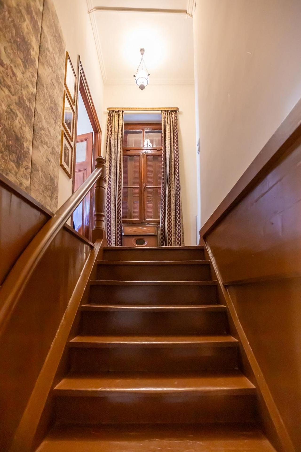 Era Of Elegance: 1928 Classic Dwelling Tripoli Exterior photo