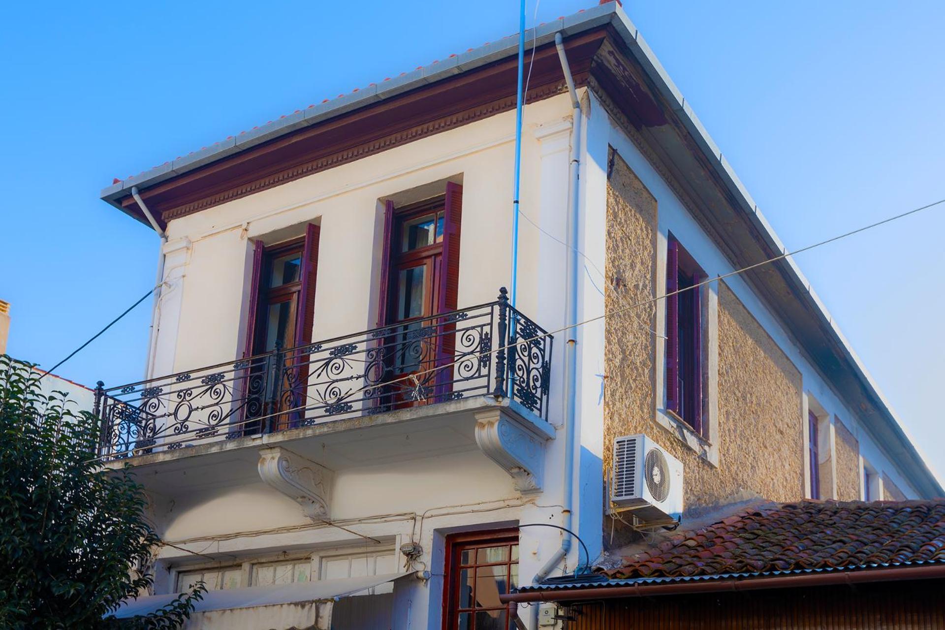 Era Of Elegance: 1928 Classic Dwelling Tripoli Exterior photo